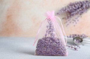 Lavendel-Duftsäckchen: beliebte Anti-Motten-Duftsäckchen