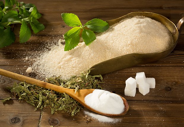 Bei der Dosierung von Stevia aufpassen – es ist rund 30 mal süsser als herkömmlicher Zucker.