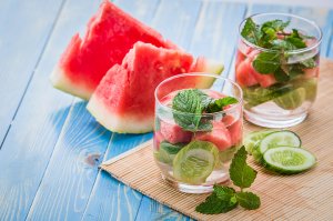 Infussionswasser mit Wassermelone