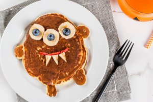 Kürbis-Apfelmus-Pancakes für Kinder