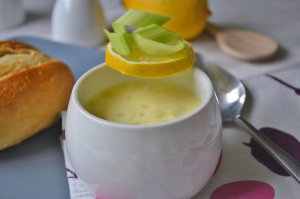 Lauch-Kartoffel-Zitronen-Suppe