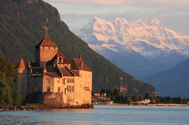 Der Kanton Waadt liegt im Westen der Schweiz am Genfer See