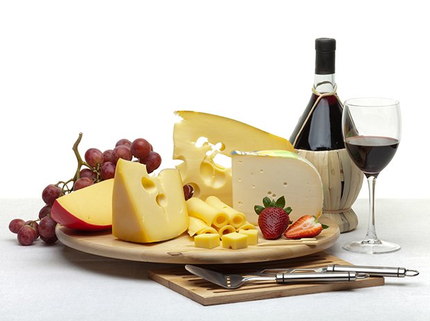 Wein und Käse aus der gleichen Region passen in der Regel gut zueinander.