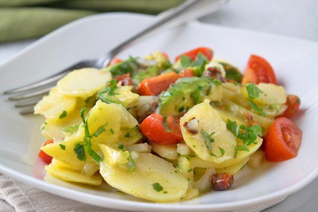 Kartoffel-Avocado-Salat - Rezept - GuteKueche.ch