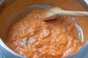 Tomaten-Rahm-Sauce für Eilige