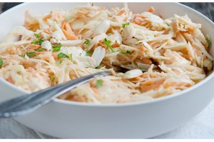 Erdnuss-Weisskohl-Salat