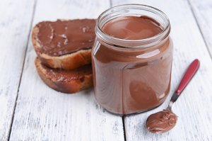 Erdnuss-Schokoladen-Aufstrich