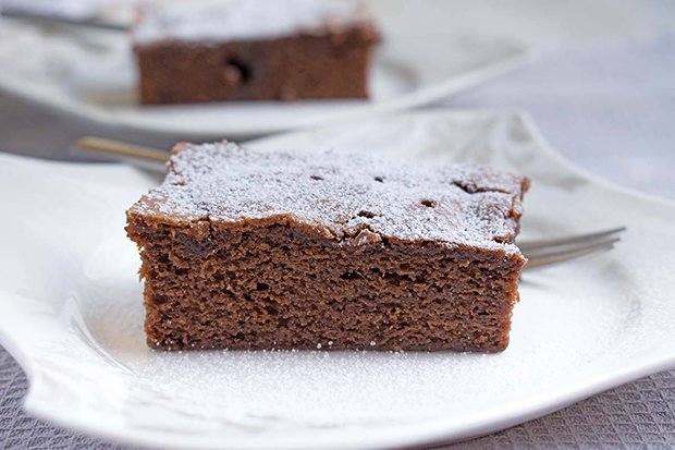 Schokoladen Blechkuchen - Rezept - GuteKueche.ch