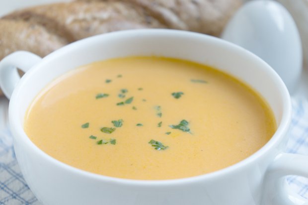 Orangen-Curry-Suppe