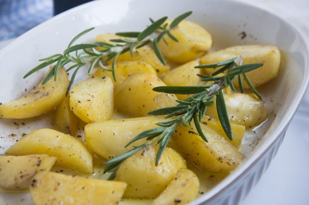 Ofenkartoffeln mit Rosmarin - Rezept - GuteKueche.ch