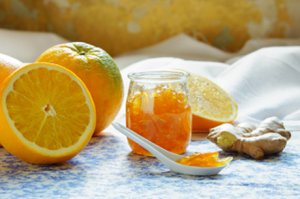 Orangenkonfitüre mit Ingwer