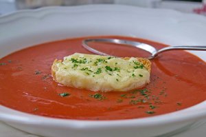 Tomaten-Käse-Suppe