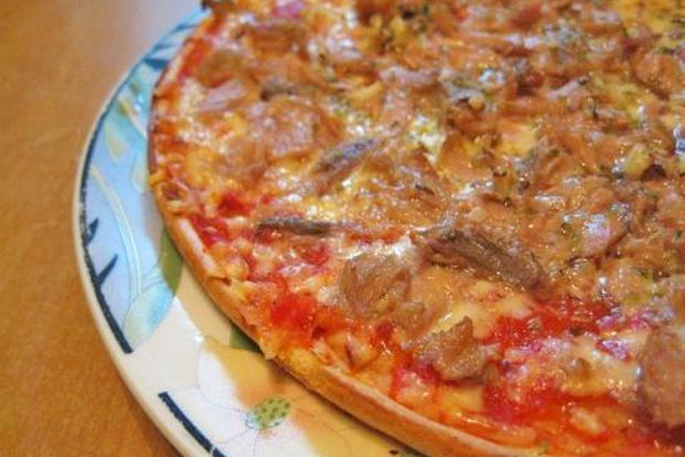 Thunfisch Pizza Rezept - GuteKueche.ch