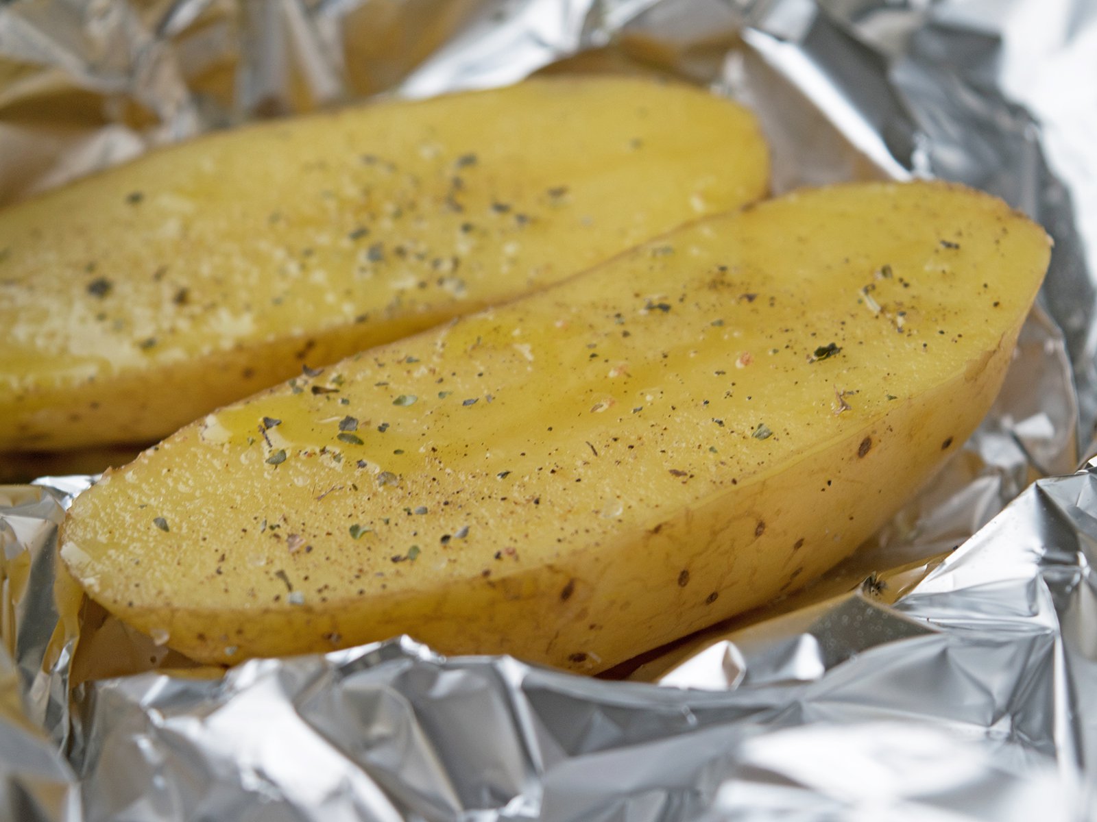 Rezept für Kräuter-Kartoffeln vom Grill