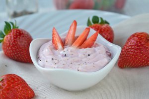 Erdbeer-Creme Fraiche
